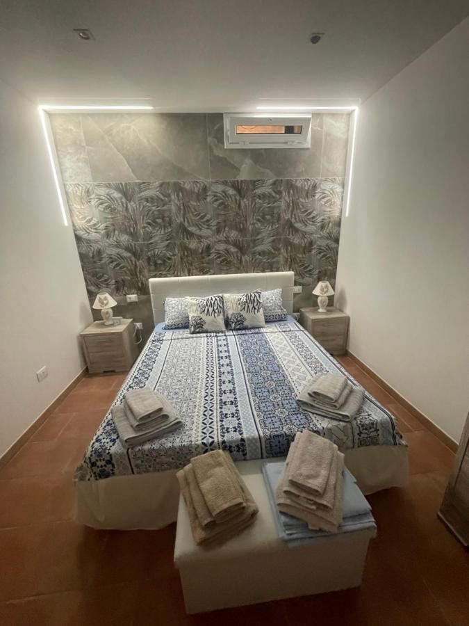 L'Arco Di Athena Villa Сиракуза Екстериор снимка